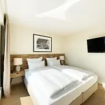 Yachtclub شقة *