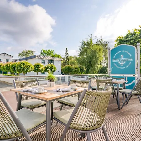 Yachtclub Apartamento Timmendorfer Strand